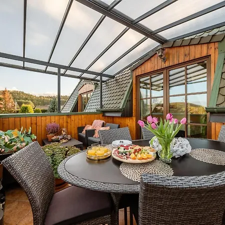 Retrohouse - Wypoczynek Dla Doroslych, Bed & Breakfast Reda