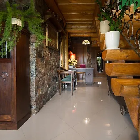 Retrohouse - Wypoczynek Dla Doroslych, Bed & Breakfast Reda