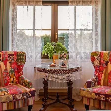Retrohouse - Wypoczynek Dla Doroslych, 3* Reda