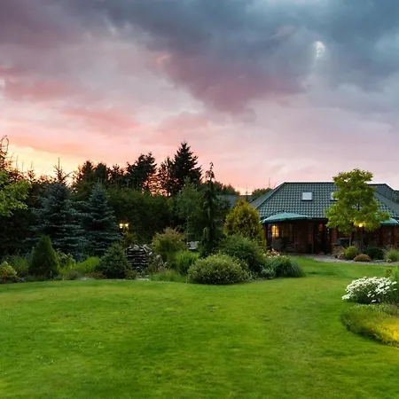 Bed & Breakfast Retrohouse - Wypoczynek Dla Doroslych,
