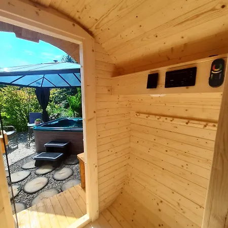 Retrohouse - Wypoczynek Dla Doroslych, 3* Reda