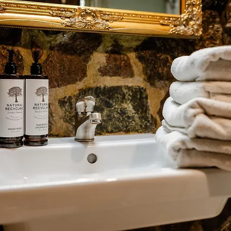 Bed & Breakfast Retrohouse -wypoczynek Bez Dzieci-sauna-jacuzzi-rowery Zadzwon ! (adults Only)