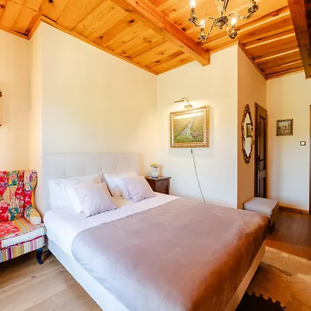 Retrohouse - Wypoczynek Dla Doroslych, Bed & Breakfast 3*