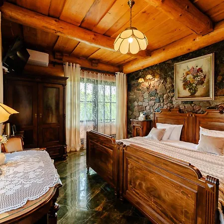Retrohouse -wypoczynek Bez Dzieci-sauna-jacuzzi-rowery Zadzwon ! (adults Only) Bed & Breakfast 3*