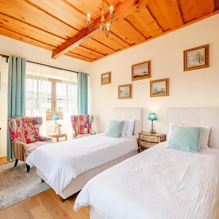 Retrohouse -wypoczynek Bez Dzieci-zadzwon ! (adults Only)