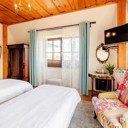 Bed & Breakfast Retrohouse -wypoczynek Bez Dzieci-zadzwon ! (adults Only) 3*