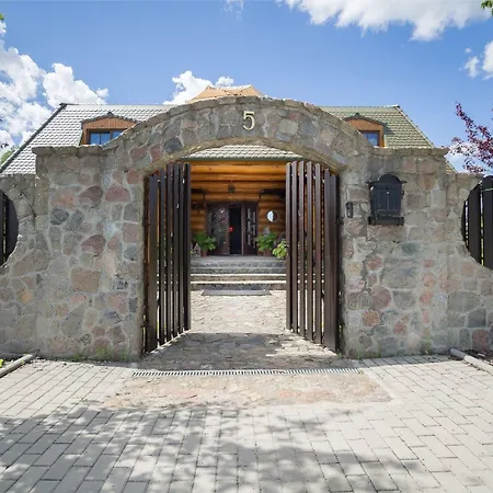 Bed & Breakfast Retrohouse -wypoczynek Bez Dzieci-sauna-jacuzzi-rowery Zadzwon ! (adults Only) 3*