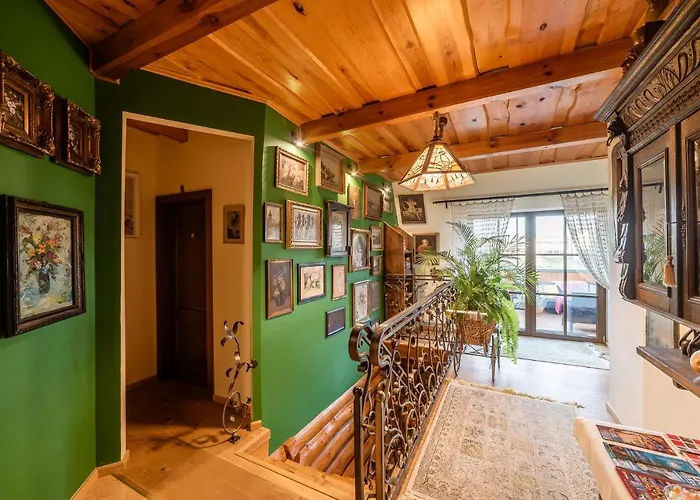 Retrohouse -wypoczynek Bez Dzieci-zadzwon ! (adults Only) Bed and breakfast Reda