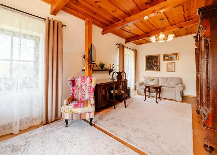 Retrohouse -wypoczynek Bez Dzieci-zadzwon ! (adults Only)