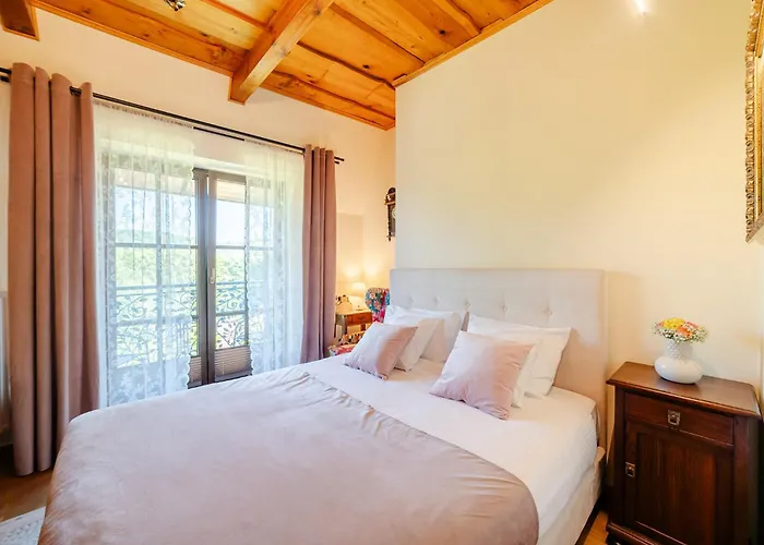 Retrohouse -wypoczynek Bez Dzieci-zadzwon ! (adults Only) Bed and Breakfast