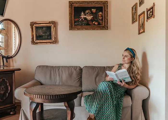 Bed and Breakfast Retrohouse -wypoczynek Bez Dzieci-zadzwon ! (adults Only) Reda